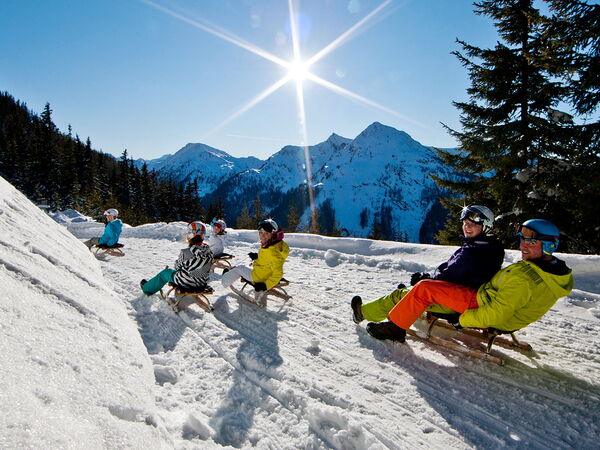 Rodelspaß auf der 7km langen Naturrodelbahn auf der Hochwurzen